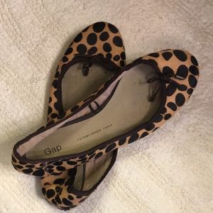 Gap leopard print ballet flats Sz 8 1/2
